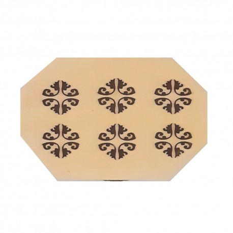 Cutie lemn decupata 135/C