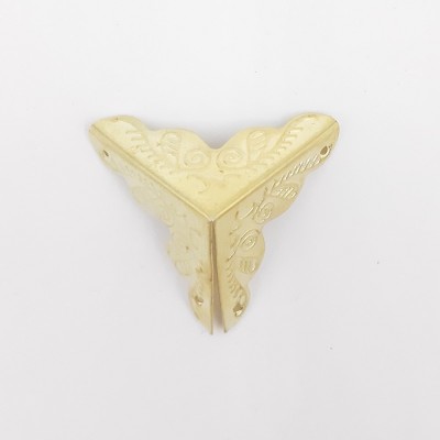 Ornament colt auriu 380 2