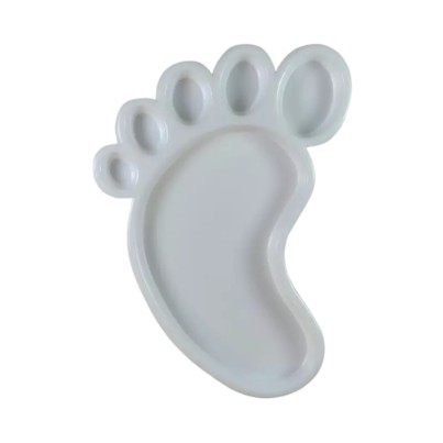 Foot shaped plastic palette