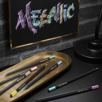 Creioanele colorate metalice Black Edition...