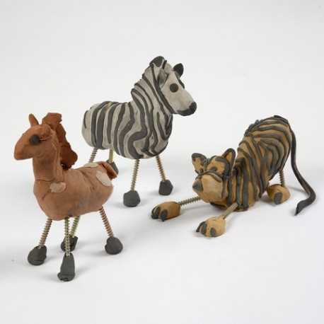 Patratele autoadezive